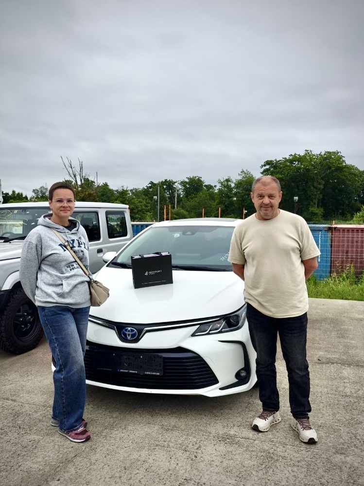 Toyota Corolla L из Китая